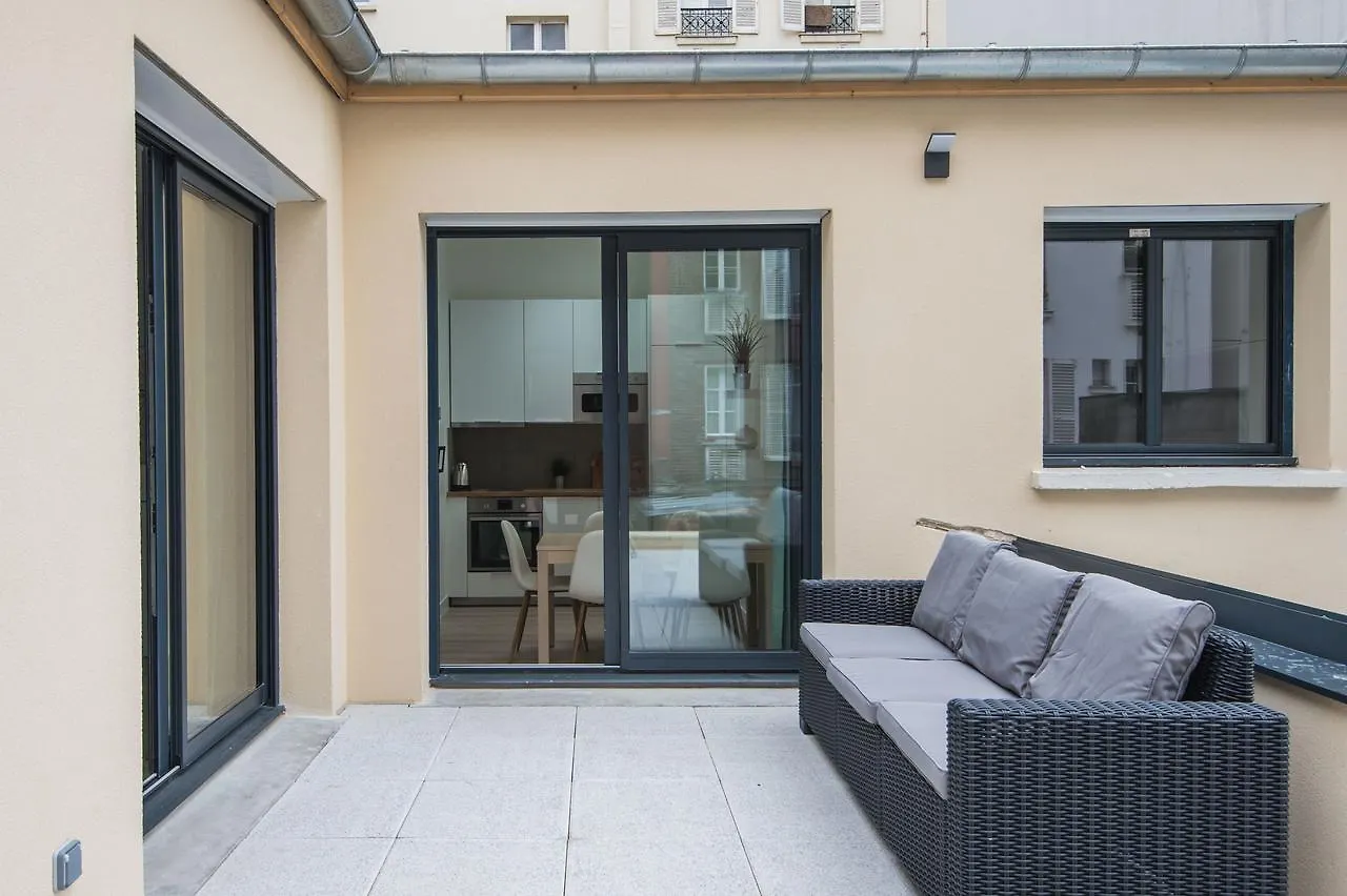 Le Scandinave, F3 Avec Terrasse, Villa Saint Charles Παρίσι 0*,  Γαλλία